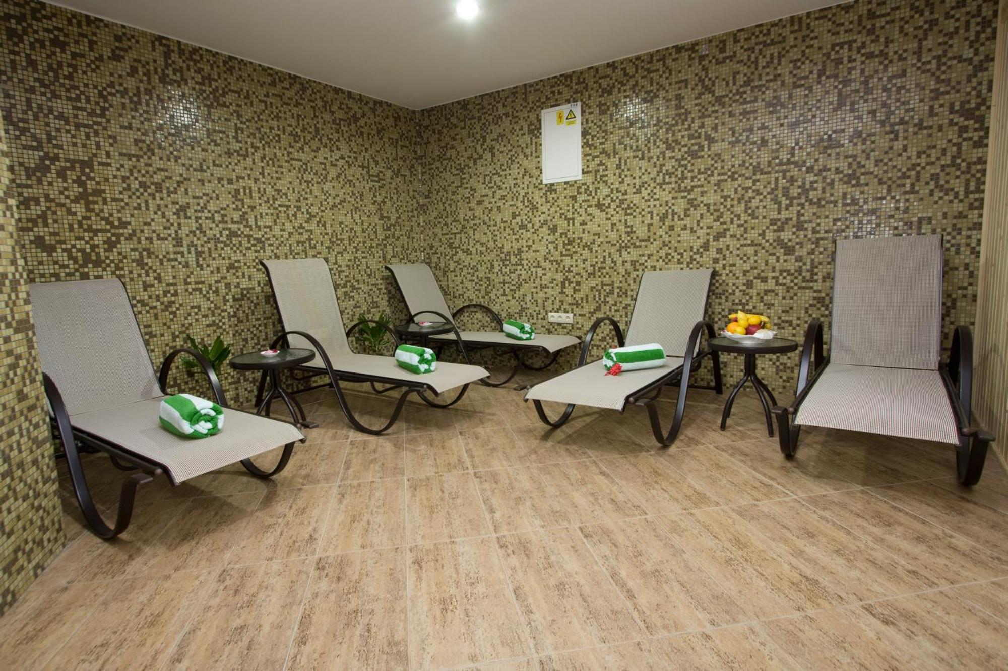 Hotel Park Exclusive Otočac Exterior foto